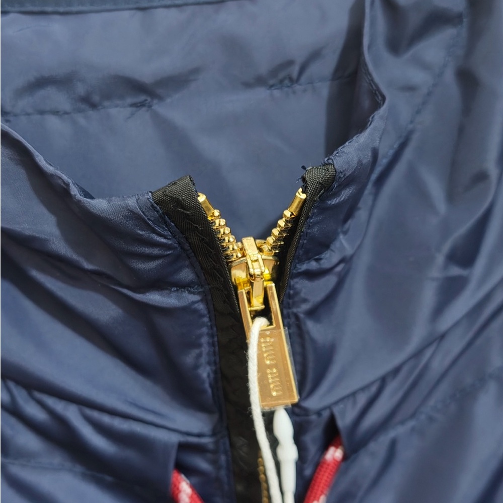 Miu Miu Navy Hooded Nylon Bomber with Contrast Zip Trim - Picture 7 of 8